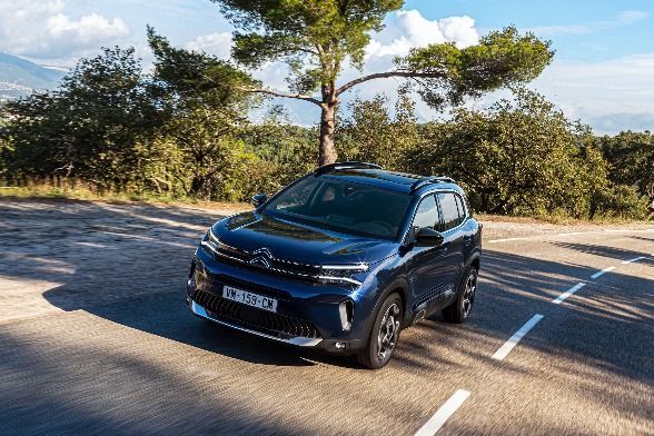 citroen c5 aircross hybride stellantis &You