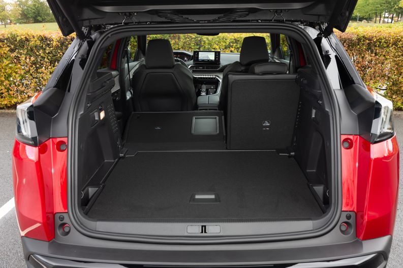 volumen del maletero del peugeot 3008