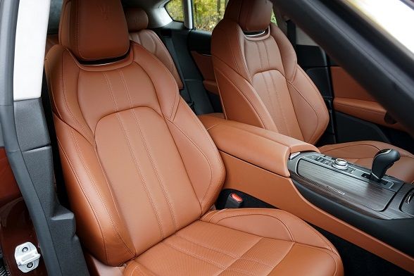 comment connaître la finition de sa voiture